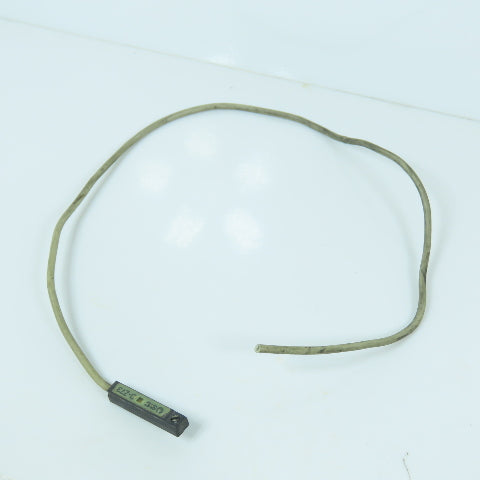 SMC D-Z73 Direct Mount Reed Switch 2-Wire Lot Of 7