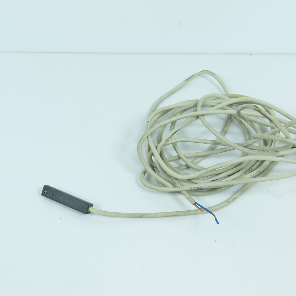 SMC D-Z73 Direct Mount Reed Switch 2-Wire Lot Of 7