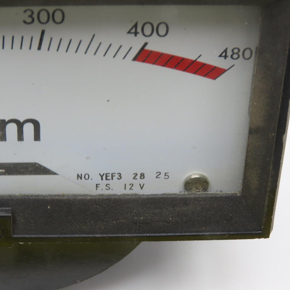 Toyo Keiki YEF3 0-480 RPM Panel Ammeter 4" x 2"