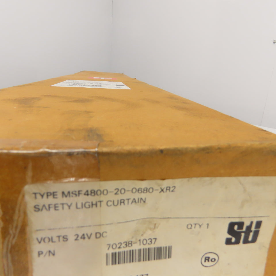 Omron MSF4800-20-0680-R2 Minisafe Light Curtain Receiver 24VDC 0.3-20m Range