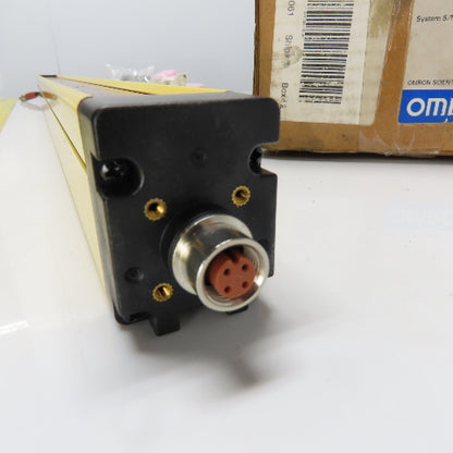 Omron MSF4800-20-0680-R2 Minisafe Light Curtain Receiver 24VDC 0.3-20m Range