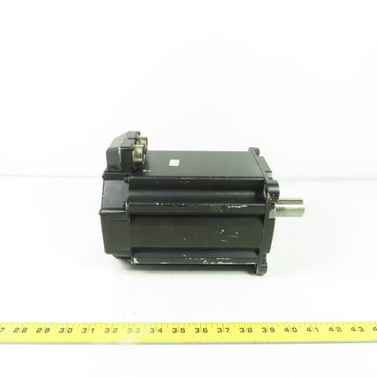 Allen Bradley MPL-B540K-MJ22AA Ser A 5.4KW AC Servo Motor 3Ph 460V 4000RPM