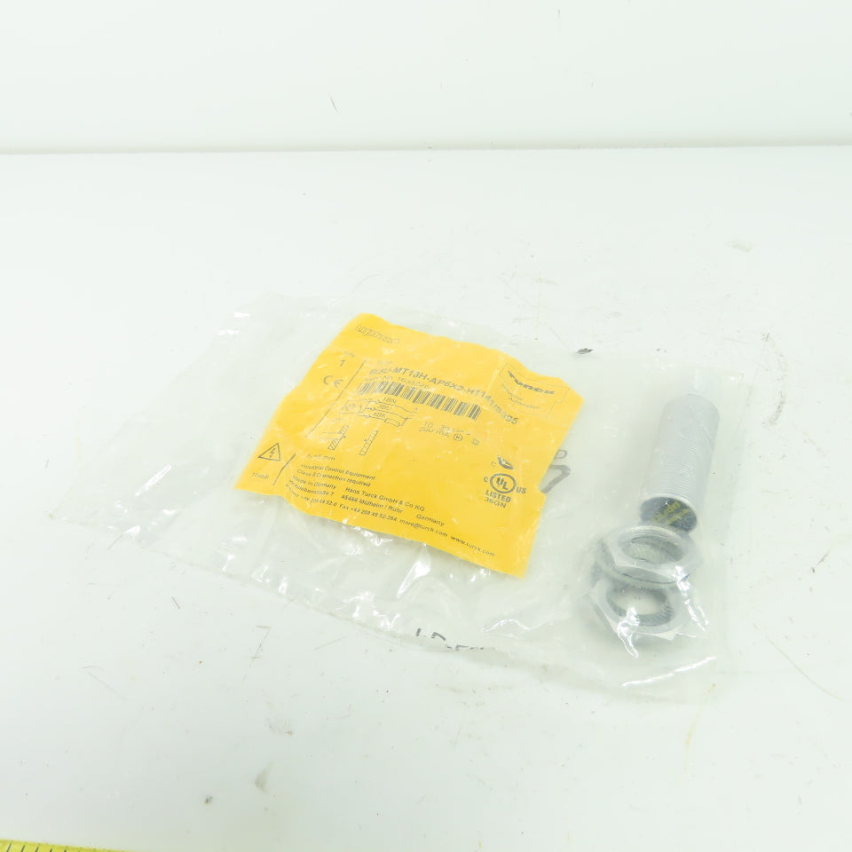 Turck Bi5U-MT18H-AP6X2-H1141/S395 Inductive Sensor 10-30VDC 200mA