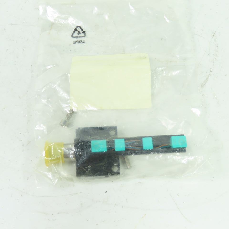 Pepperl-Fuchs 207320 8EA-096-1 Sensor 10-30VDC 100mA NEW
