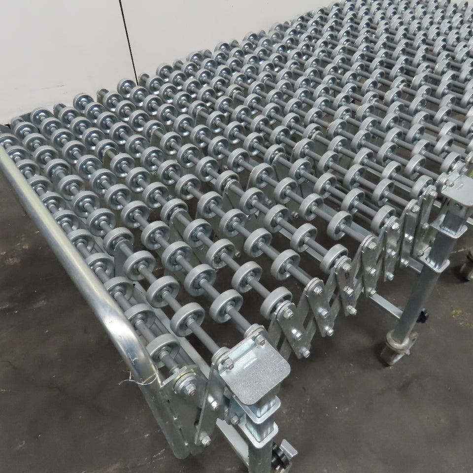 Nestaflex 376 30" Flexible Expandable Skate Wheel Conveyor 30-90"
