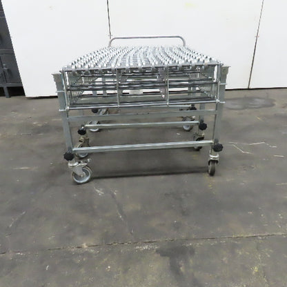 Nestaflex 376 30" Flexible Expandable Skate Wheel Conveyor 30-90"