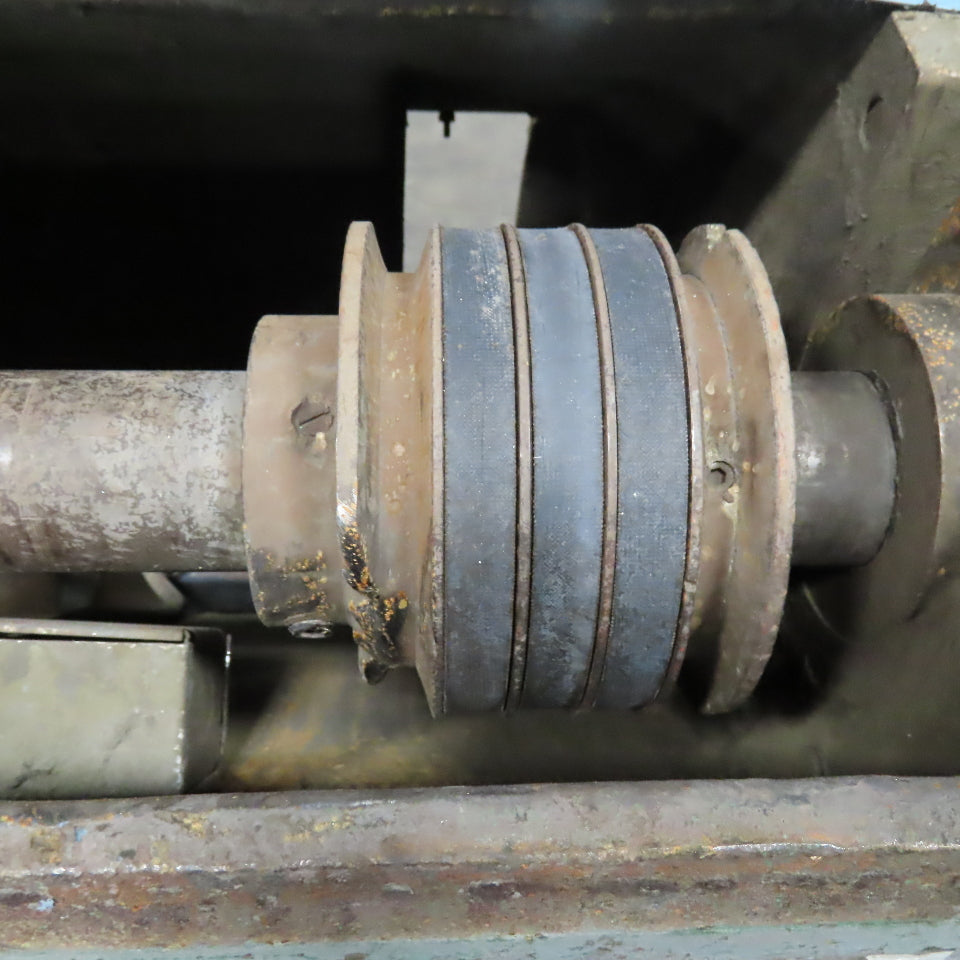 Hammond 7.5Hp 1745RPM Pedestal Buffer 208-230/460V 1-1/4" Spindle