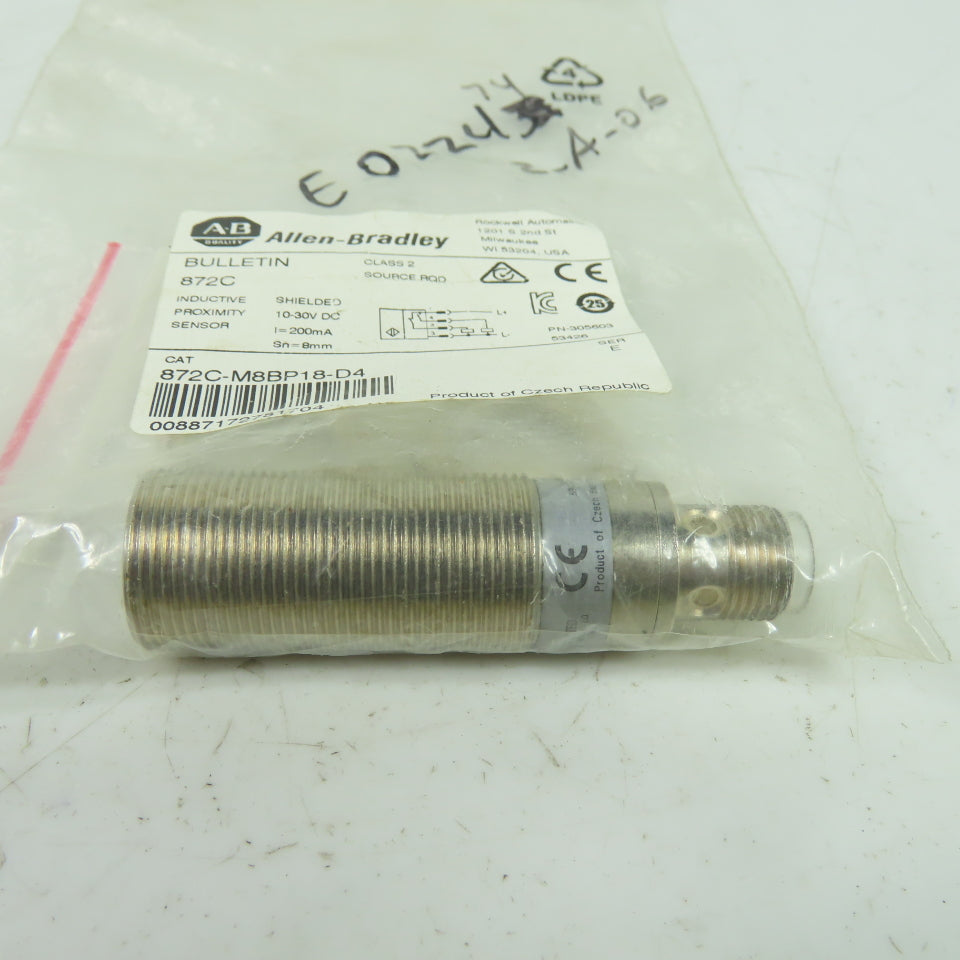 Allen Bradley 872C-M8BP18-D4 SerE Inductive Proximity Sensor Switch 10-30VDC NEW
