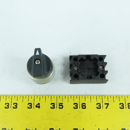 Schmersal 101006377 101006377 2-Position Spring Return Selector Switch