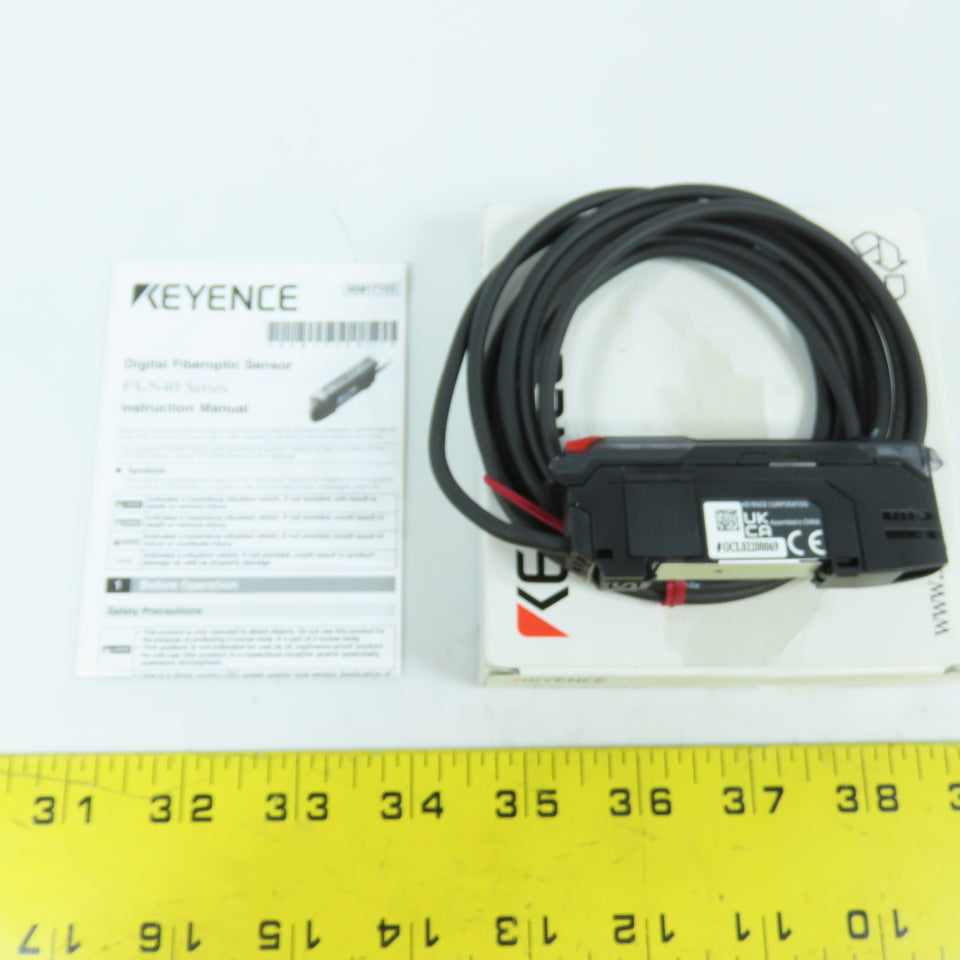 Keyence FS-N43P Digital Fiber Optic Sensor 12-24VDC NEW