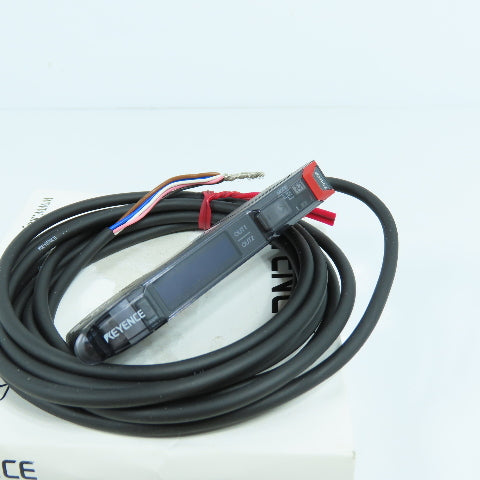 Keyence FS-N43P Digital Fiber Optic Sensor 12-24VDC NEW