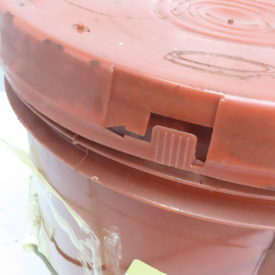 Mobil Mobilux EP1 35Lb Bucket of Lithium Grese