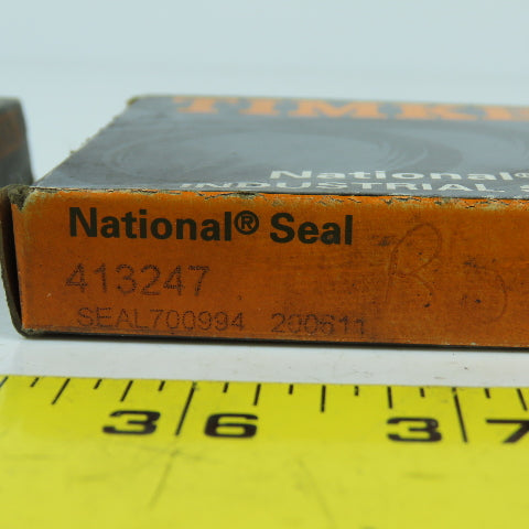 Timken National 413247 SEAL700994 Oil Seal 2-3/8" ID 3.371"OD x 0.375 Lot Of 2