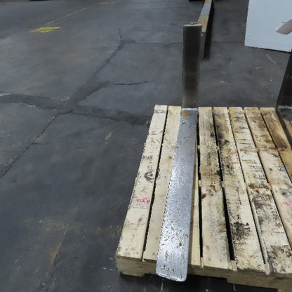 Kenhar 43" x 4" Class II 16" Carriage Mount Pin Lock Forklift Fork Lot Of 1