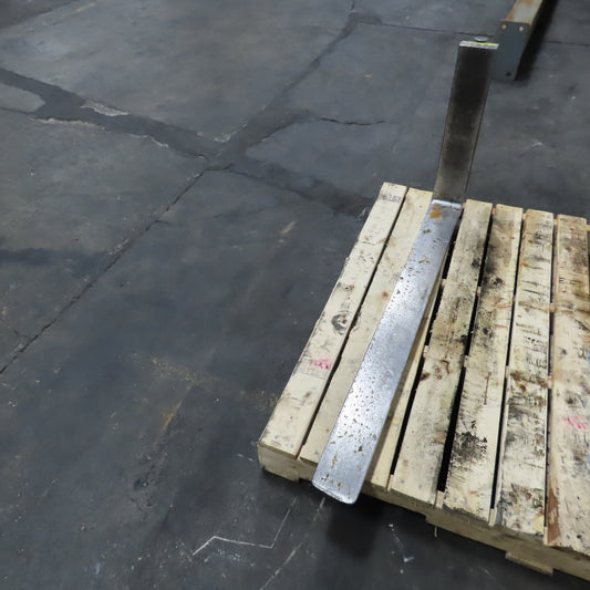 Kenhar 43" x 4" Class II 16" Carriage Mount Pin Lock Forklift Fork Lot Of 1