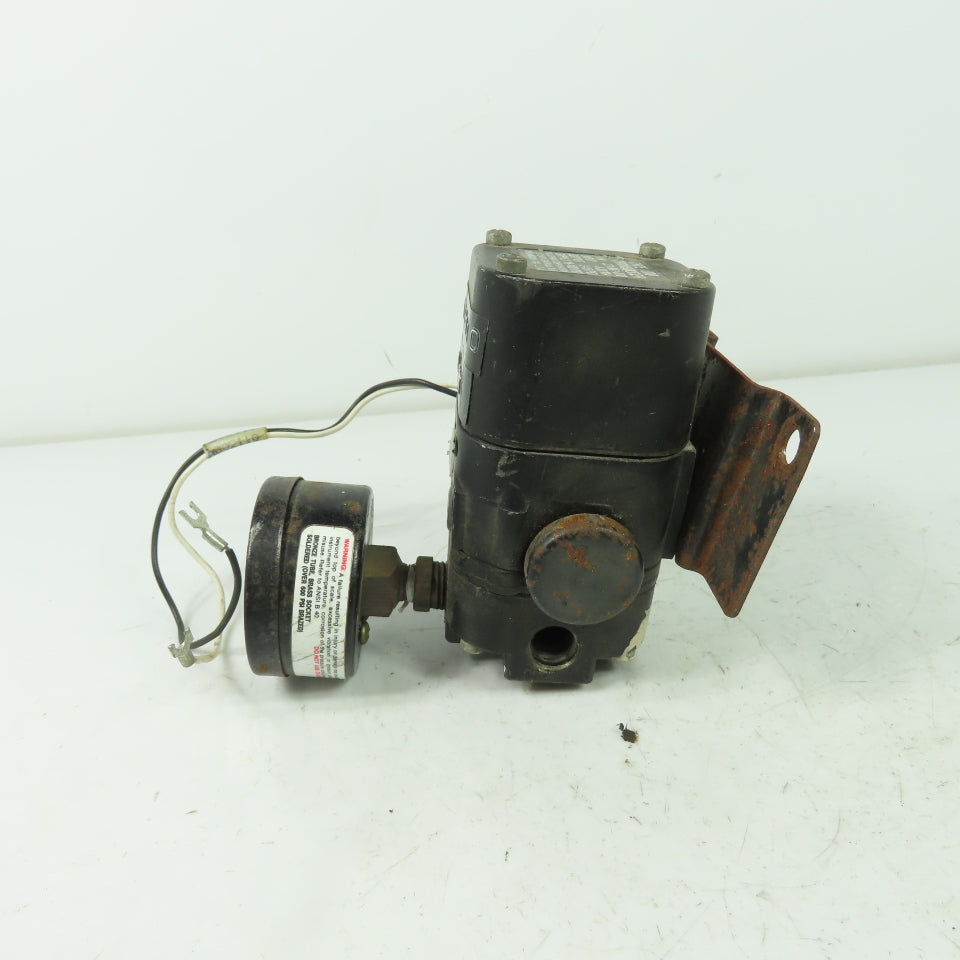 Bellofram 221-961-070 Type 1000 Transducer 4-20mA 3-15PSI Out 18-100PSI Supply