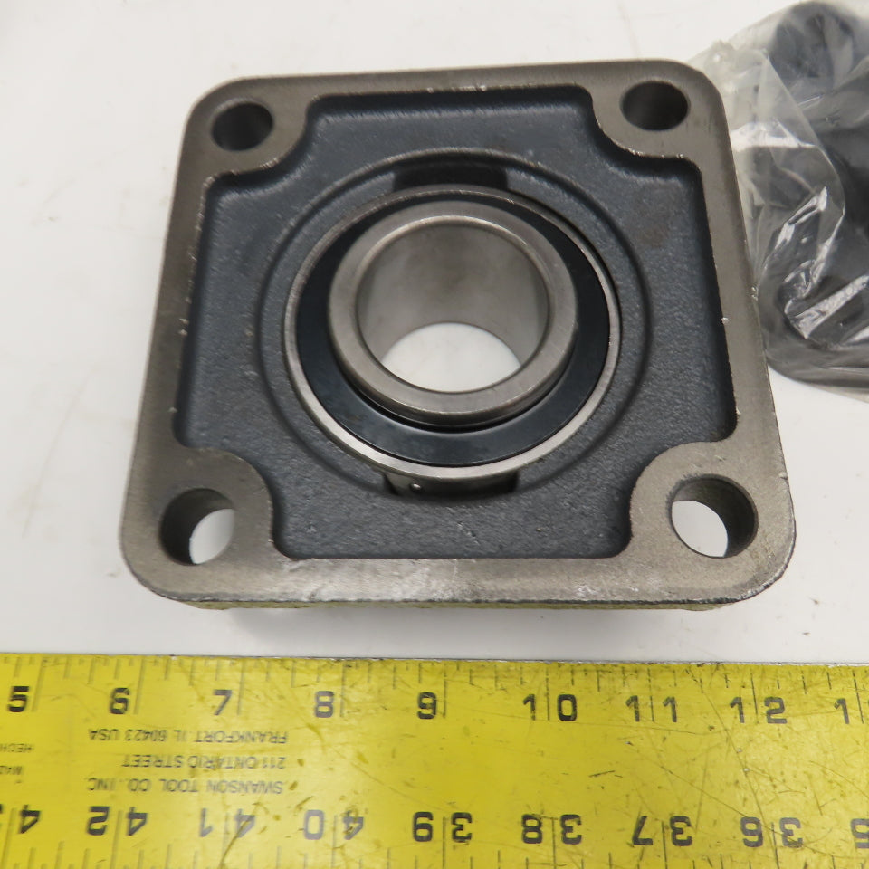 KML UCF209-28 1-3/4" Bore 4 Bolt Mount Flange End Bearing Unit Lot Of 2