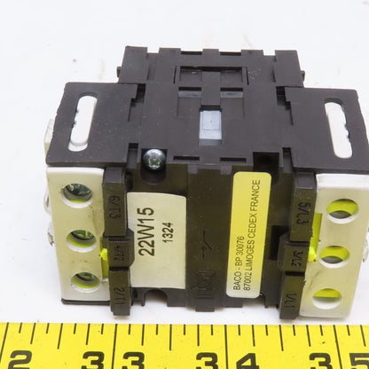 BASCO 222 102 0172001 Electric Switch Disconnector W/Operator 3Pole 7.5HP 600V