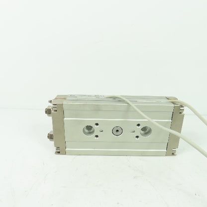 SMC CDRQ2BS30-180C Single Shaft Rotary Actuator 170-190° Rotating