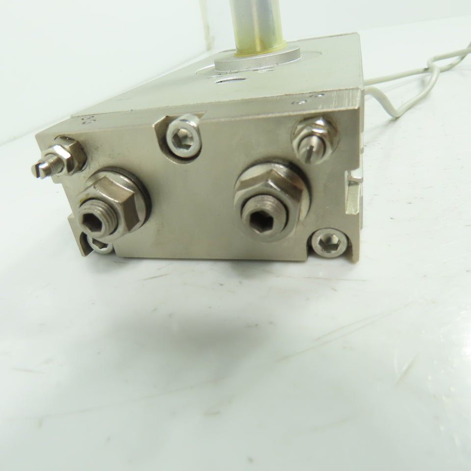 SMC CDRQ2BS30-180C Single Shaft Rotary Actuator 170-190° Rotating