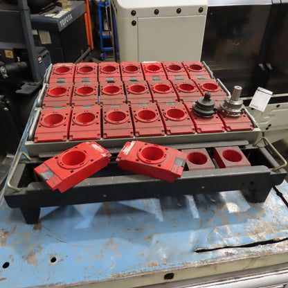 Haas VF-0 208-230V 3Ph 3 Axis Vertical Machining CNC 16 Tool ATC Low 1560Hrs.