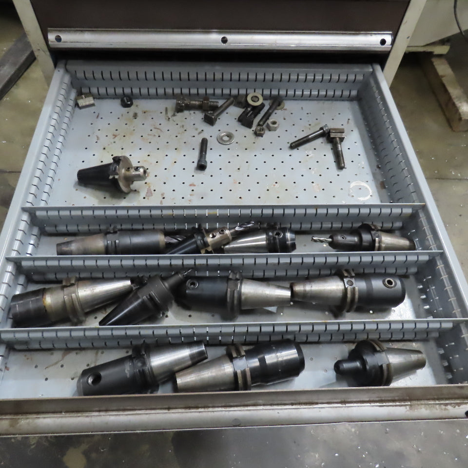 Haas VF-0 208-230V 3Ph 3 Axis Vertical Machining CNC 16 Tool ATC Low 1560Hrs.