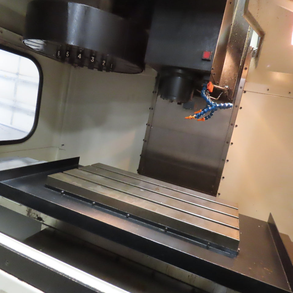 Haas VF-0 208-230V 3Ph 3 Axis Vertical Machining CNC 16 Tool ATC Low 1560Hrs.