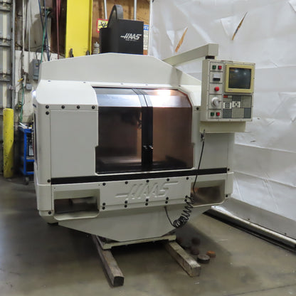 Haas VF-0 208-230V 3Ph 3 Axis Vertical Machining CNC 16 Tool ATC Low 1560Hrs.