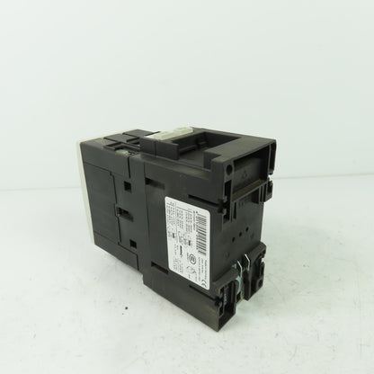 Siemens 3RT1035-1B..0 Sirius 40HP 3Ph 600VAC Contactor 24VDC Coil