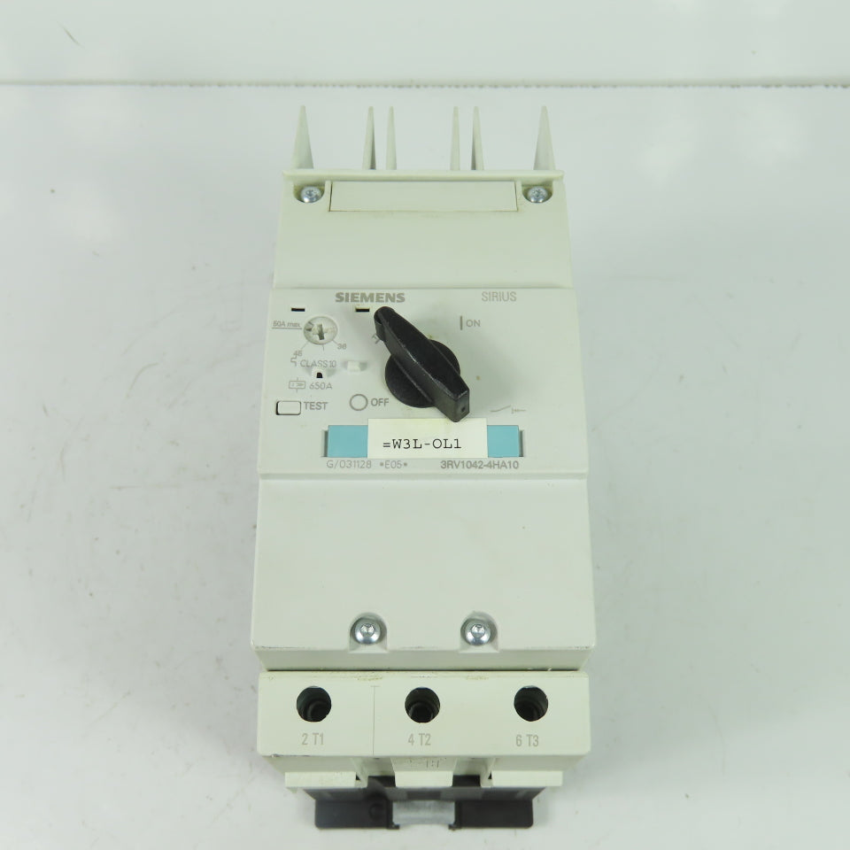 Siemens 3RV1042-4HA10 Circuit Breaker Starter Protector 600V 36-50A 3Ph 50HP