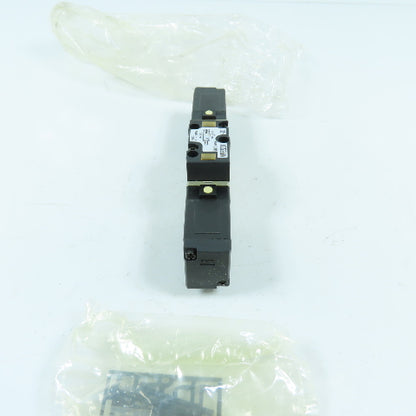 SMC NVFS2200 4/5 Pneumatic Solenoid Control Valve 17-230V Coil