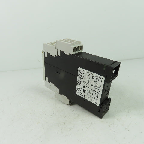 Siemens 3TK2821-1CB30 Siguard Safety Relay 24VAC/DC