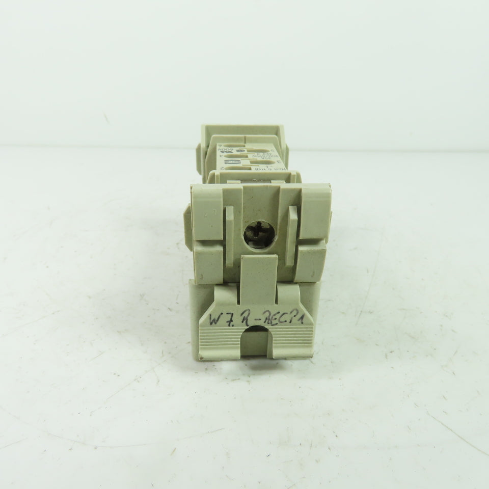 Harting Han 6 HsB 6-Pin Connector Plug Receptacle Female 400/690V 6kV 35A