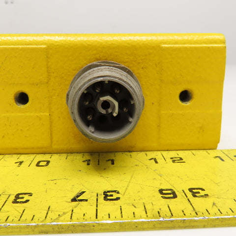 Sick WSU 26-121 Photoelectric Sensor 110/120V