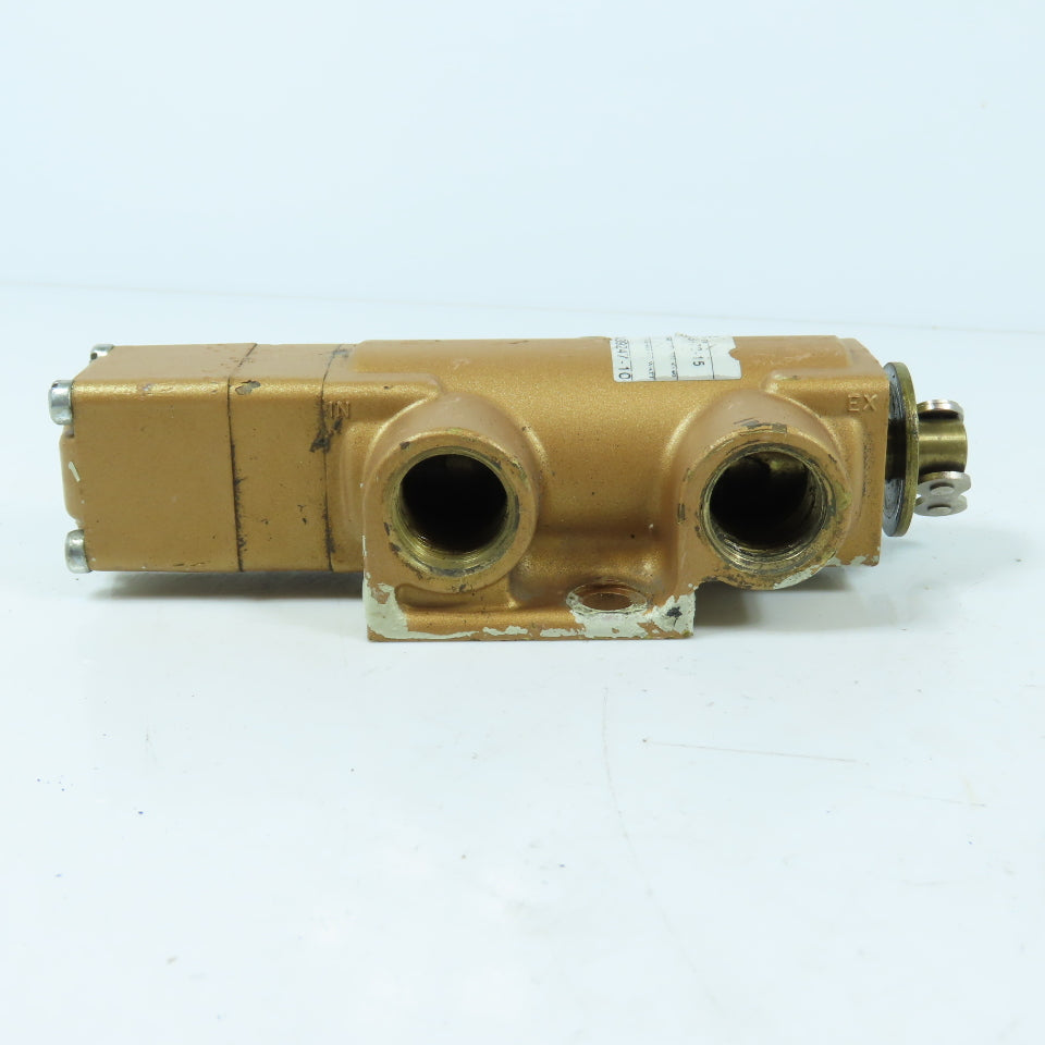 Versa SA-3503-72-15 3-Way Pneumatic Directional Control Valve 1/2" (No Handle)