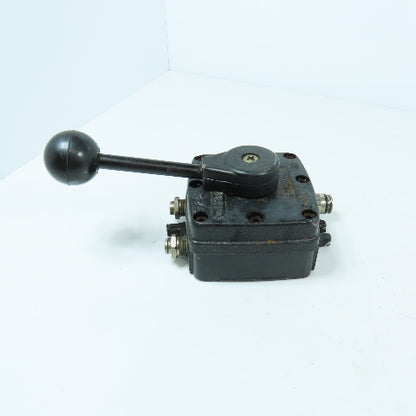 Parker VL25 4101 4-Way / 3-Position Pneumatic Control Valve 150PSI