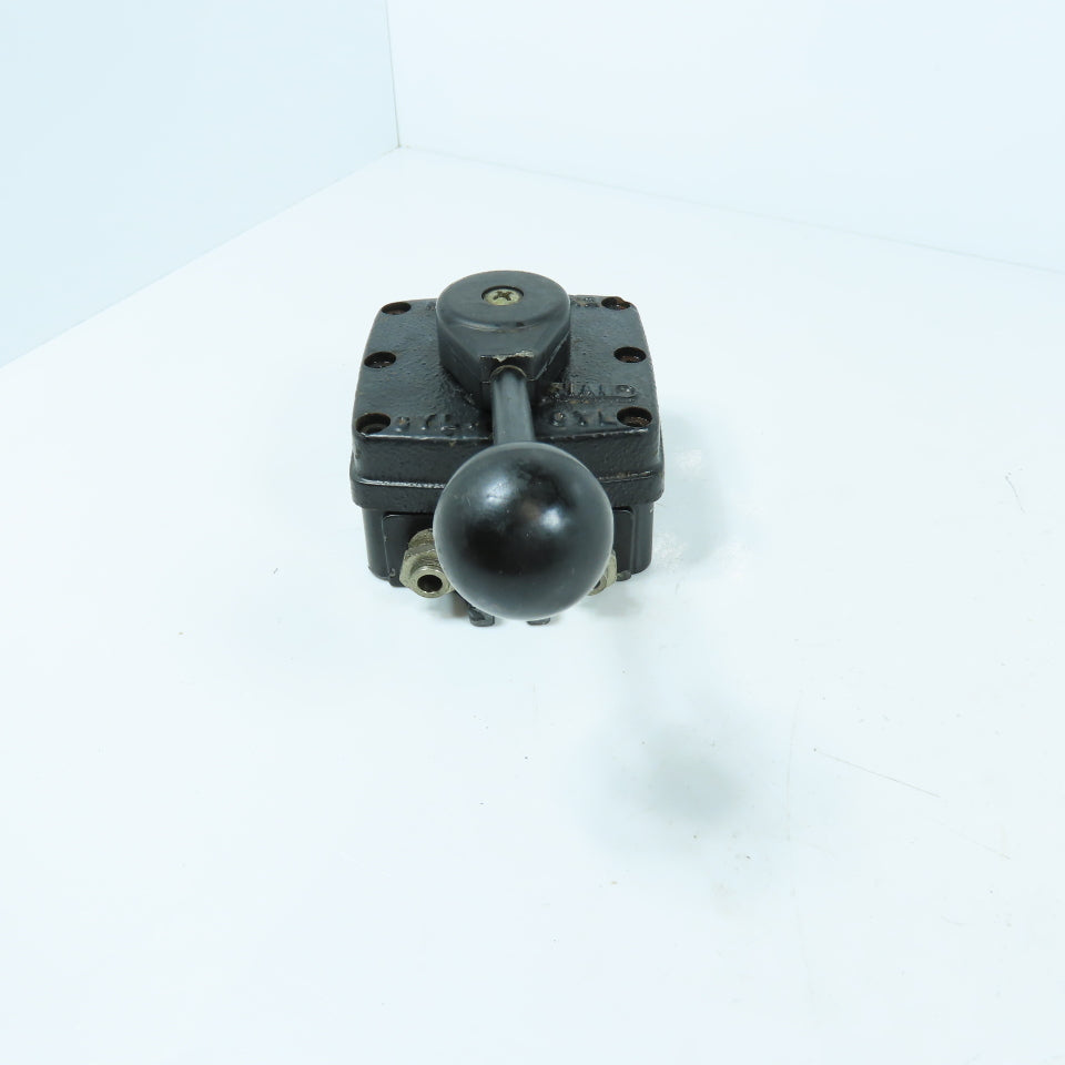 Parker VL25 4101 4-Way / 3-Position Pneumatic Control Valve 150PSI