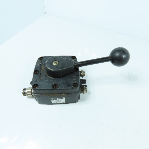 Parker VL25 4101 4-Way / 3-Position Pneumatic Control Valve 150PSI