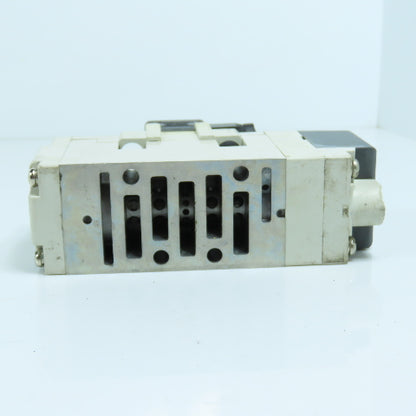 SMC VQ7-6-FG-S-3Z Pneumatic Directional Control Valve 0.15-1.0MPa