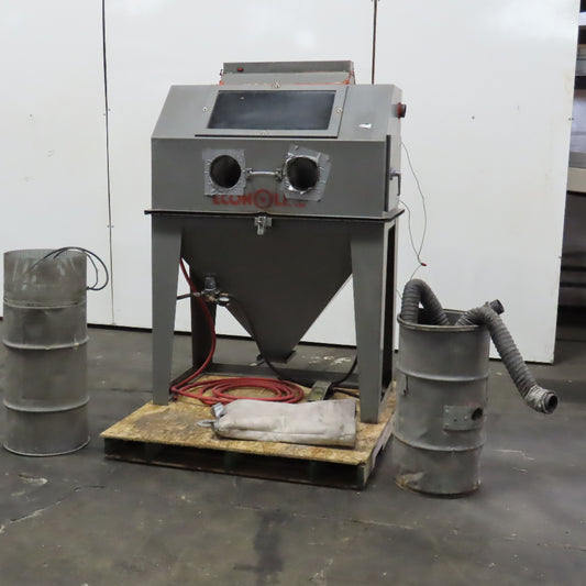 Econoline Abrasive Blast Cabinet Siphon Feed 42" x 24" W/ Dust Filter 110PSI