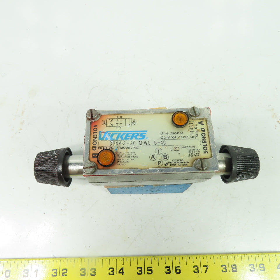 Vickers DG4V-3-2C-M-WL-B-40 Hydraulic Directional Control Valve