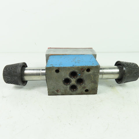 Vickers DG4V-3-2C-M-WL-B-40 Hydraulic Directional Control Valve