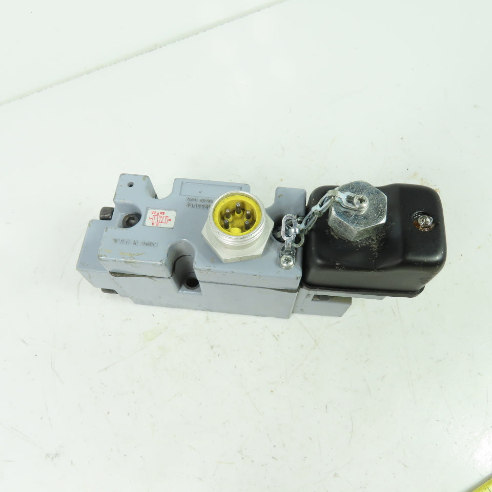 Schrader Bellows L7352830253 Solenoid Valve 120VAC 150PSI 6W