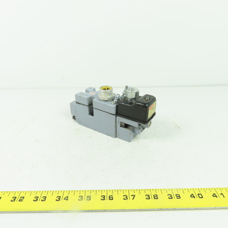 Schrader Bellows L7352830253 Solenoid Valve 120VAC 150PSI 6W
