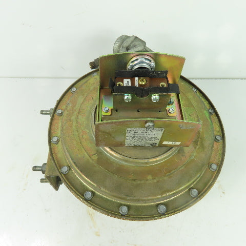 Dwyer 1638-* Diaphragm Pressure Switch 125/480VAC 25PSI