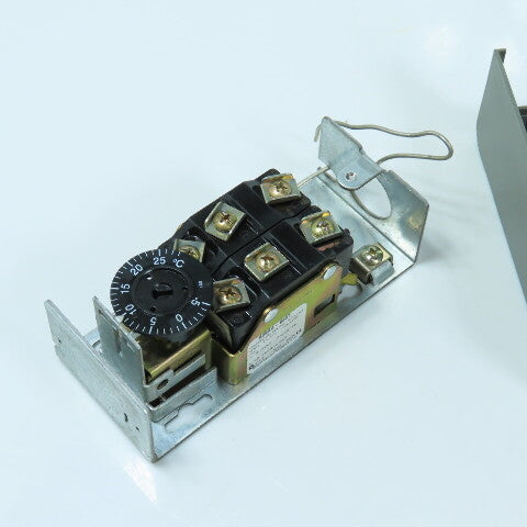 Johnson Controls A28AA-9007 Two Stage Temperature Control Switch -5 To 28°C 230