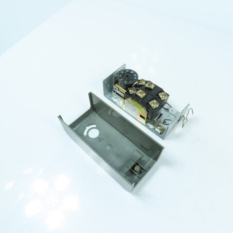 Johnson Controls A28AA-9007 Two Stage Temperature Control Switch -5 To 28°C 230