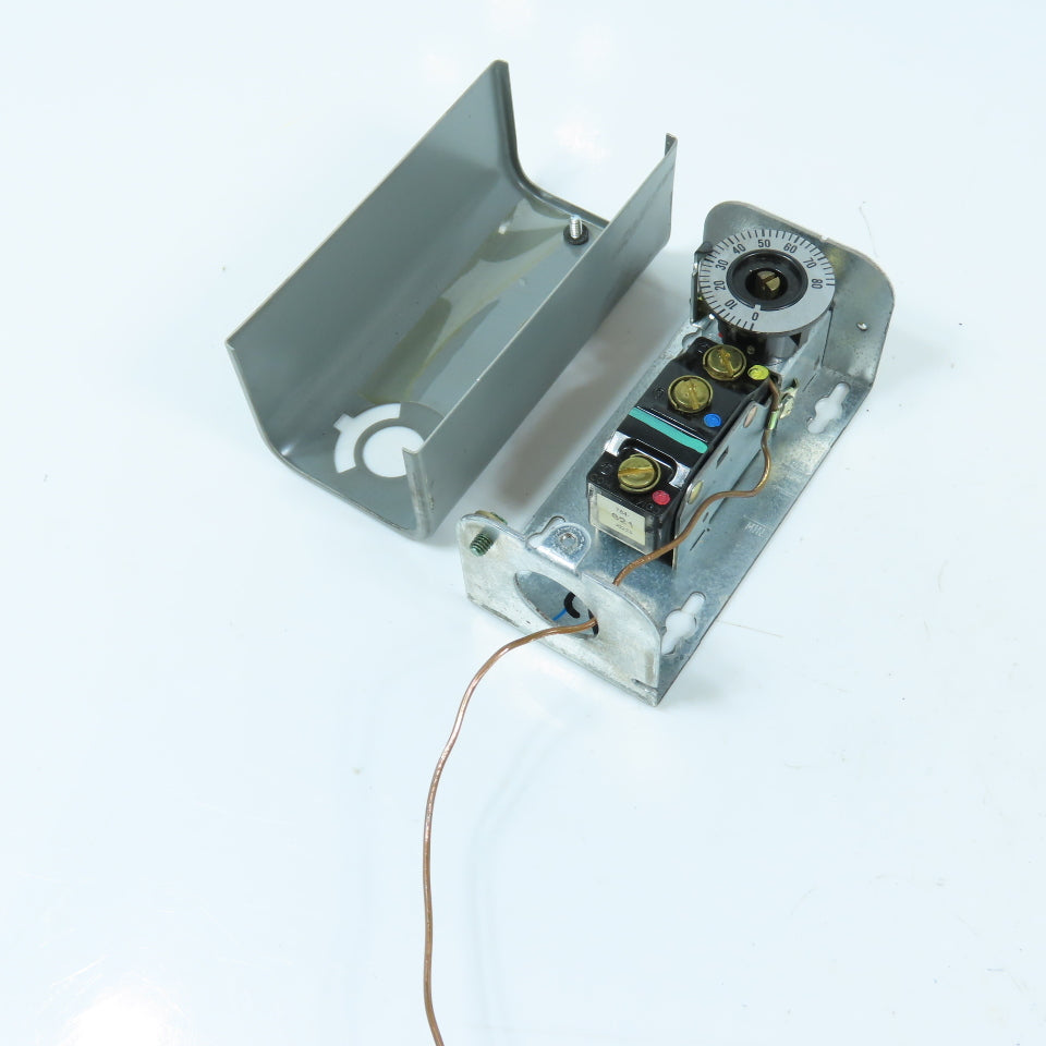 Johnson Controls A19AAC-4 Temperature Control Switch 120/240V