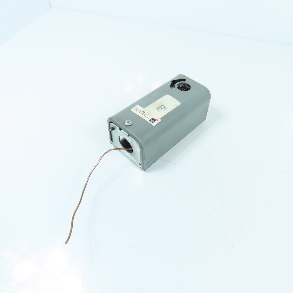 Johnson Controls A19AAC-4 Temperature Control Switch 120/240V