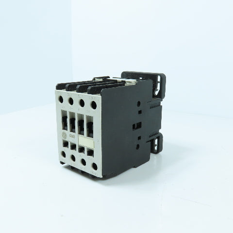 General Electric CL03A310M 3-Pole Power Contactor 45A 600V Max 24V DC Coil